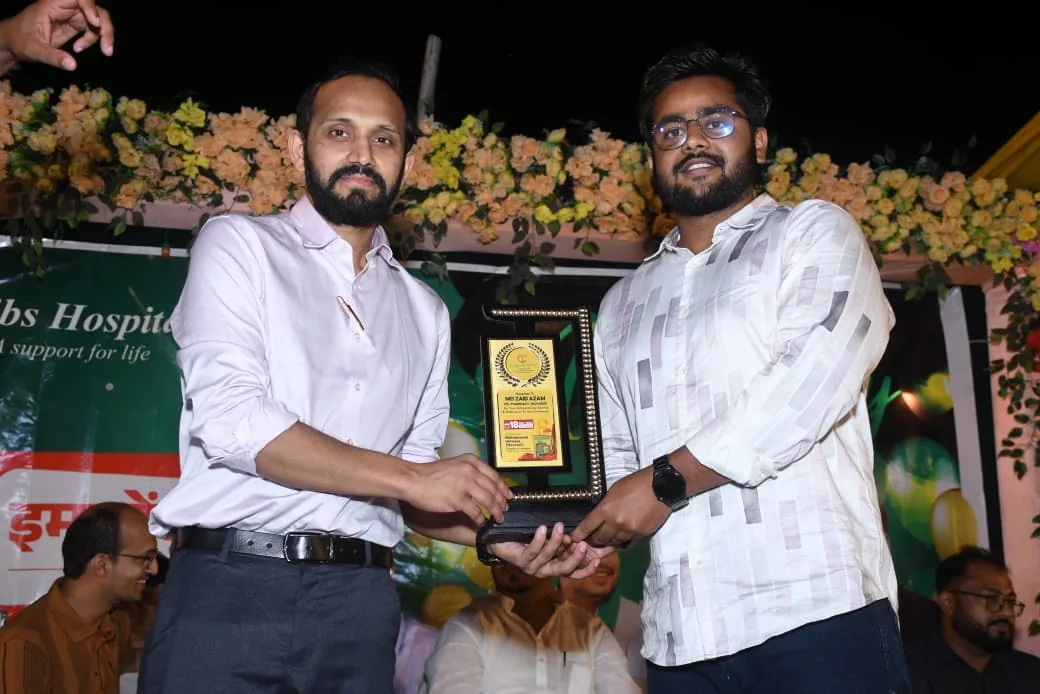 Dr. Abu Ammar Rizvi being felicitated at a Cribs Hospital event